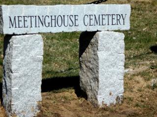 Meetinghouse Cemetery Sign